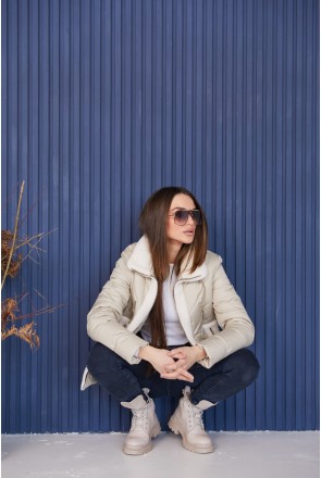 Demi-season Jacket Mila Nova K-234 beige