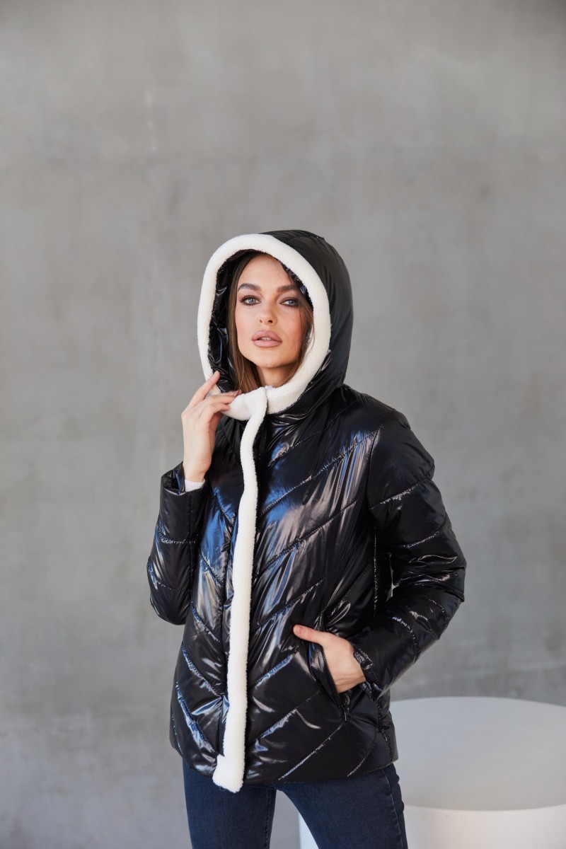 Demi-season Jacket Mila Nova K-238 black