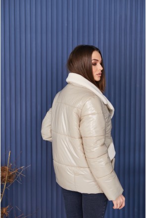 Demi-season Jacket Mila Nova K-239 beige