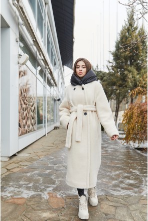 Coat Mila Nova PV-228 milk